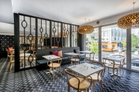  Vacation Hub International | Mantra on Murray Lobby