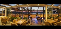  Vacation Hub International | Hotel Akol Lobby