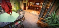  Vacation Hub International | Le Cozmo Guesthouse Lobby