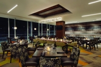  Vacation Hub International | Hilton Garden Inn Calgary Downtown Lobby