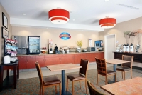 Vacation Hub International | Baymont by Wyndham Lobby