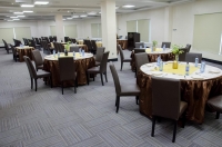  Vacation Hub International | Best Western Plus Meridian Hotel Lobby