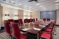  Vacation Hub International | Centro Capital Centre Lobby