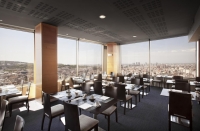  Vacation Hub International | Torre Catalunya Lobby