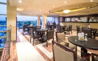  Vacation Hub International | Hawaii Caesar Palace Hotel & Aqua Park Lobby