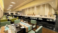  Vacation Hub International | Millennium Plaza Dubai Lobby
