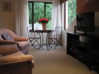  Vacation Hub International | Cherry Berry Guest House Lobby