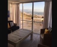  Vacation Hub International | Watersedge 3 Lobby