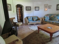  Vacation Hub International | Absolute Leisure Cottages - Thatched Cottage Lobby