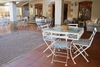  Vacation Hub International | By The Way Guest House Lobby