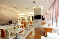  Vacation Hub International | Holiday Inn Express Chengdu Wuhou Lobby