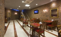  Vacation Hub International | Aprilis Hotel Lobby