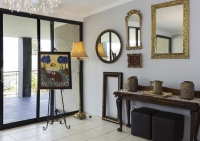  Vacation Hub International | Villa Petit Lobby