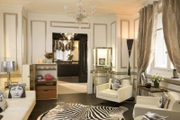  Vacation Hub International | Hotel Ares Eiffel Lobby