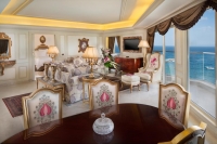  Vacation Hub International | Hilton Alexandria Corniche Lobby