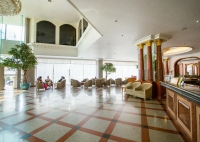  Vacation Hub International | Royal Benja Hotel Lobby