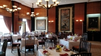  Vacation Hub International | The Eros Hotel Lobby