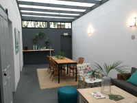  Vacation Hub International | Moy Mountain Ocean Yoga Lobby