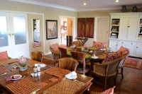  Vacation Hub International | Branley Lodge Bed & Breakfast Lobby