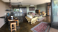  Vacation Hub International | Leopards Rock Bush Boutique Lobby