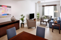  Vacation Hub International | Mövenpick Hotel & Apartments Bur Dubai Lobby