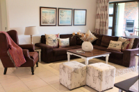  Vacation Hub International | Magnificent Sunbird Lobby