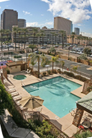  Vacation Hub International | Holiday Inn Express & Suites Phoenix Downtown Lobby