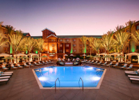  Vacation Hub International | Silverton Casino Hotel Lobby