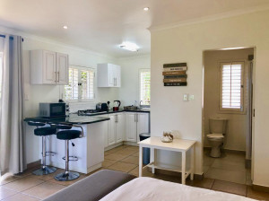  Vacation Hub International | Beachbreak Cottages Lobby