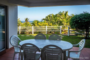  Vacation Hub International | Tahiti 10 Lobby