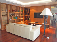  Vacation Hub International | The Nchantra Pool Suite Residences Lobby