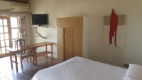  Vacation Hub International | Hoedspruit Hotel Lobby
