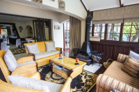 Vacation Hub International | Matts Rest B&B Lobby