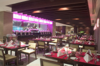  Vacation Hub International | Le Meridien Towers Makkah Lobby