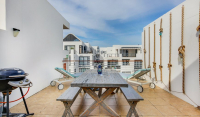  Vacation Hub International | Azure 208 Big Bay Lobby