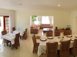  Vacation Hub International | St Francis Bay Lodge Lobby