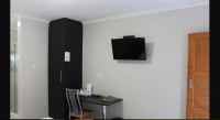  Vacation Hub International | Fin and Feather Guesthouse Lobby