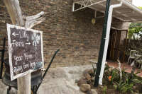  Vacation Hub International | Country Village Lobby