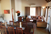 Vacation Hub International | Safarilicious Lobby
