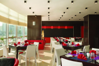  Vacation Hub International | Ramada Encore Doha Lobby