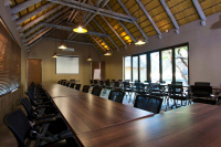  Vacation Hub International | Popa Falls Resort Lobby