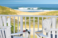  Vacation Hub International | The Beach House Lobby