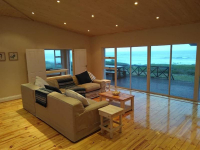  Vacation Hub International | Seaview Bed & Breakfast Lobby
