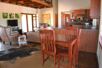  Vacation Hub International | Makhato 84 Bush Lodge Lobby