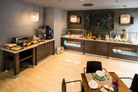  Vacation Hub International | Leonardo Boutique Hotel Madrid Lobby