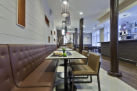  Vacation Hub International | Eurostars Wall Street Lobby