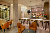  Vacation Hub International | Four Points by Sheraton Midtown - Times Square Lobby