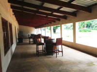  Vacation Hub International | Shakespeare Inn Lobby