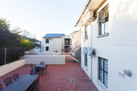  Vacation Hub International | Vino Self Catering Apartment Lobby