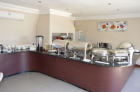  Vacation Hub International | Lakeview Boutique Hotel Lobby